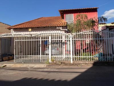 Casa para Venda, em Bras�lia, bairro Guar� II, 5 dormit�rios, 3 banheiros, 1 su�te, 2 vagas